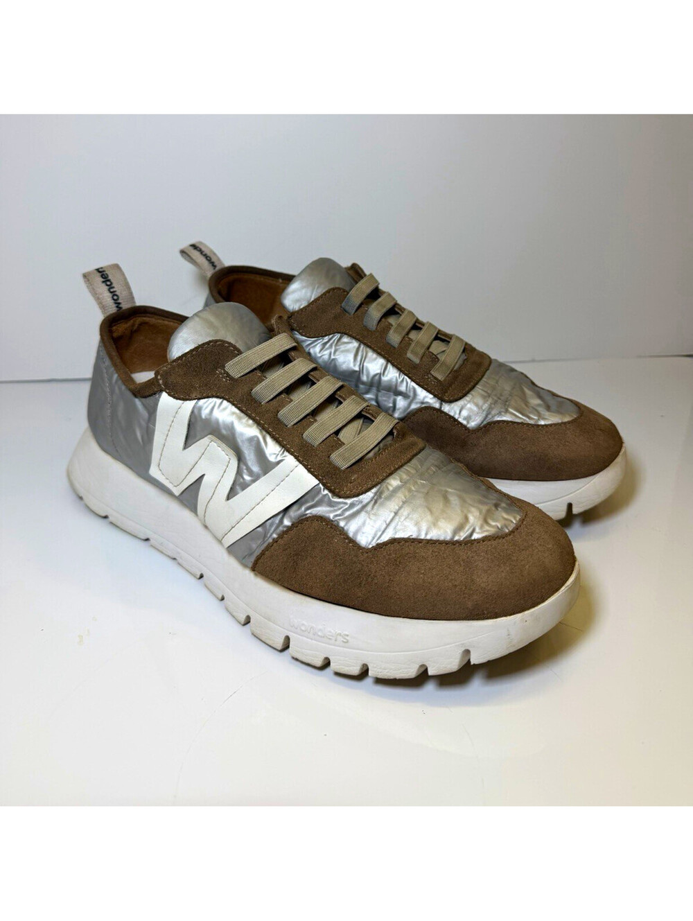 Wonders Women's Brown Luna 241638 Casual Sport Sneaker size 8.5 (39)